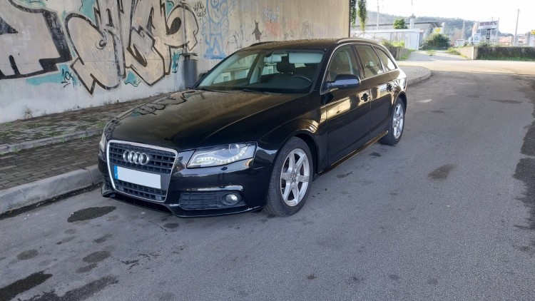 Audi A4 Avant SLINE