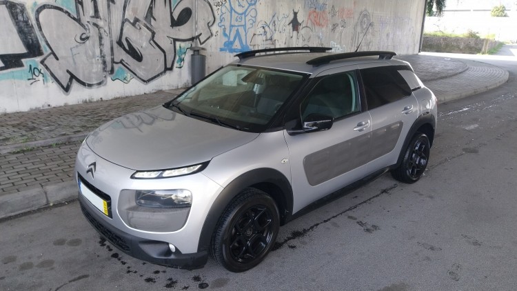 Citro&euml;n C4 Cactus EXCLUSIVE