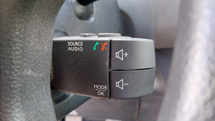 Nissan NP300 NV300 Deduz Iva