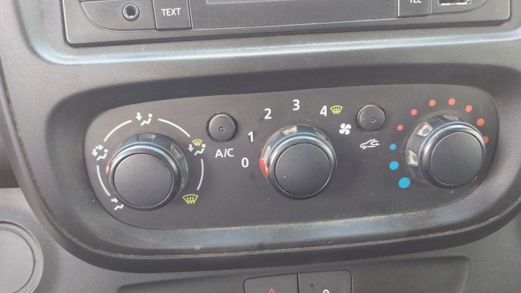 Nissan NP300 NV300 Deduz Iva