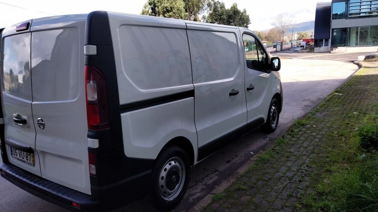 Nissan NP300 NV300 Deduz Iva