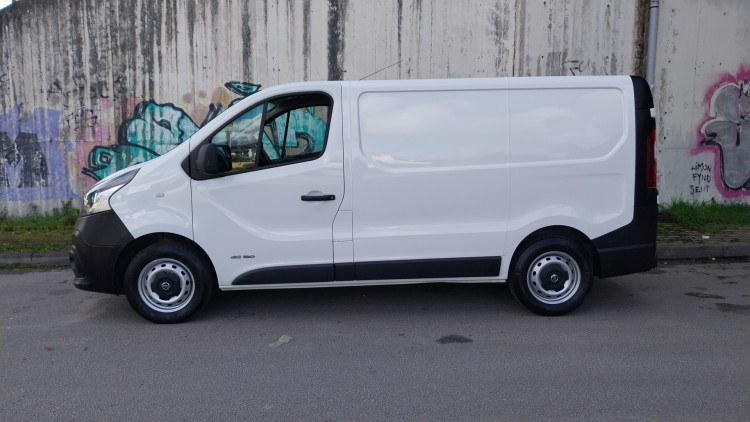 Nissan NP300 NV300 Deduz Iva