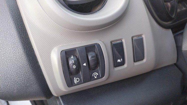 Nissan NP300 NV300 Deduz Iva