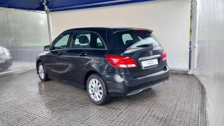 Mercedes-Benz Classe B 180