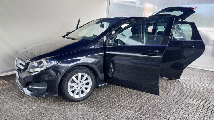 Mercedes-Benz Classe B 180