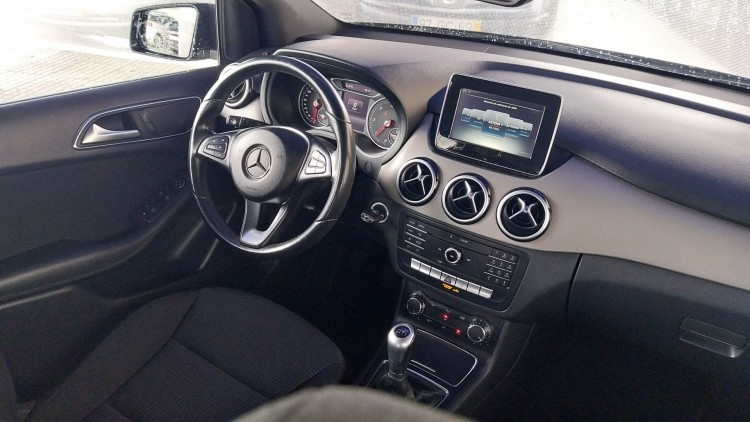 Mercedes-Benz Classe B 180