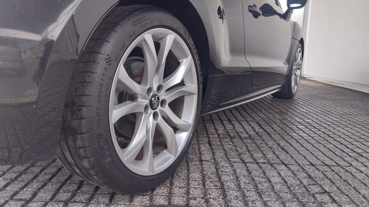 Peugeot RCZ THP 1.600