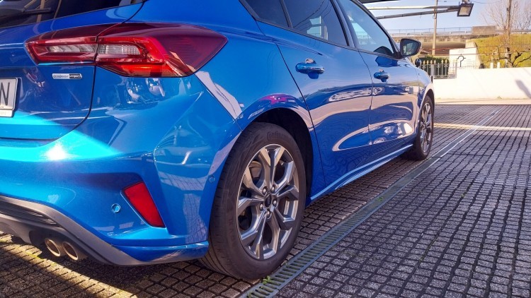 Ford Focus ST LINE