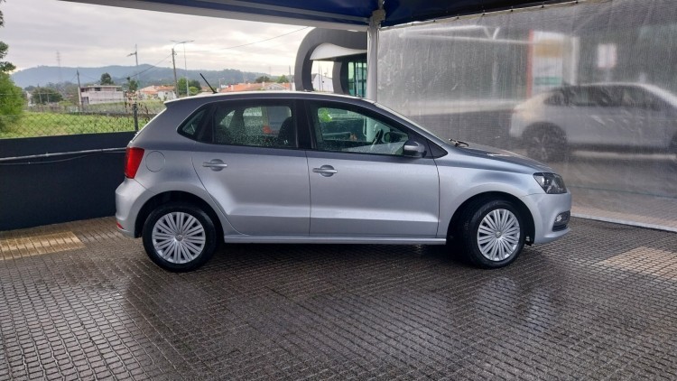 Volkswagen Polo Confortline