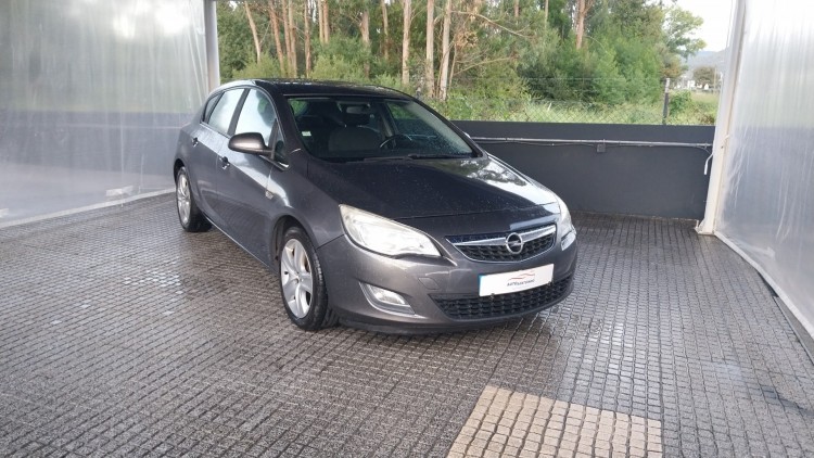 Opel Astra Enjoy