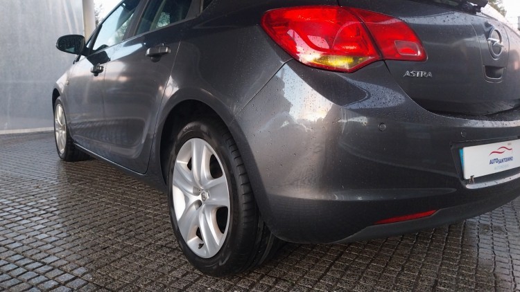 Opel Astra Enjoy