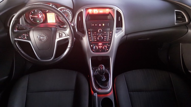 Opel Astra Enjoy
