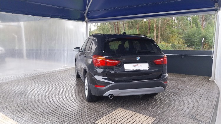 BMW S&eacute;rie X - X1 Line Sport