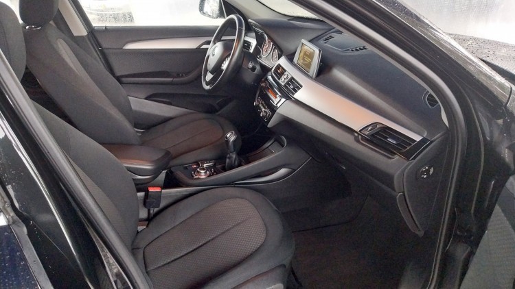 BMW S&eacute;rie X - X1 Line Sport
