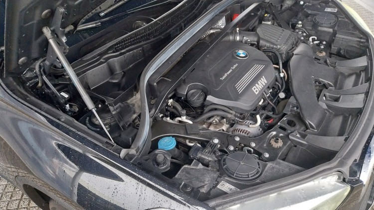 BMW S&eacute;rie X - X1 Line Sport