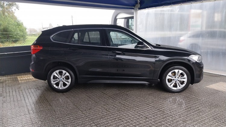 BMW S&eacute;rie X - X1 Line Sport